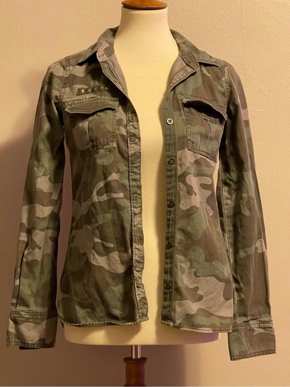 Mudd Women's Camouflage Utility Shirt Jacket - Olive Green